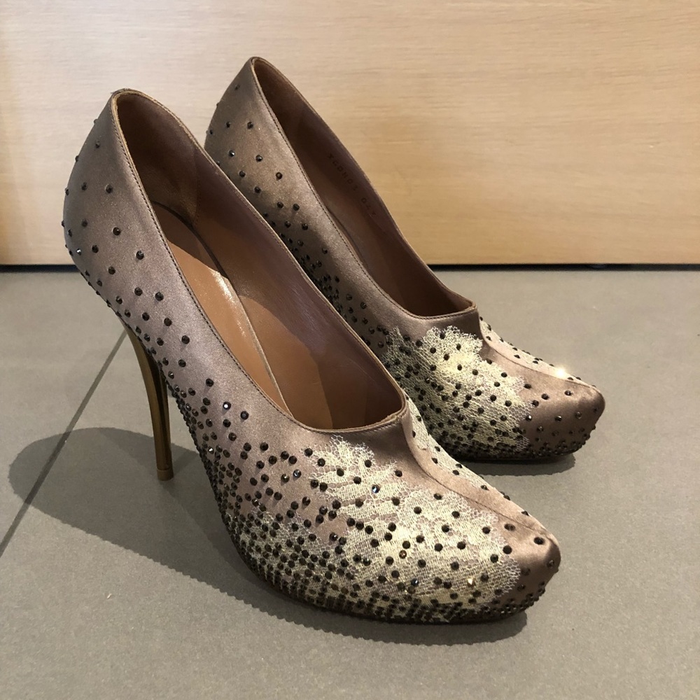 Giorgio Armani heels - Picture 3 of 5